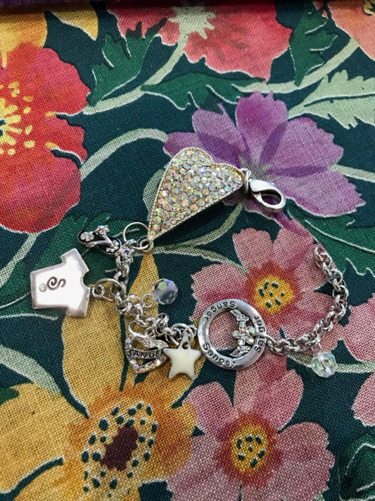 Sanger Boats Heart Charmed Bracelet